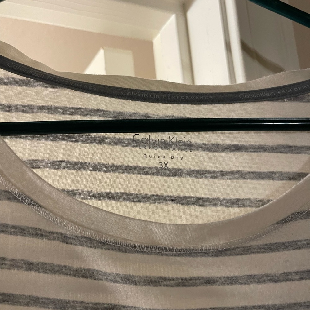 Calvin Klein Top
